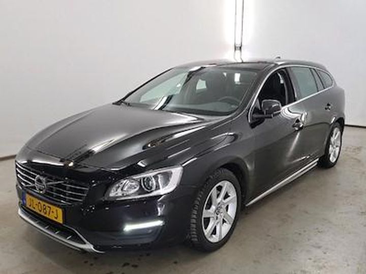 VOLVO V60 2016 yv1fw37l1g1323490