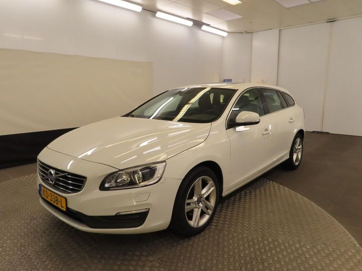 VOLVO V60 2016 yv1fw37l1h1332994