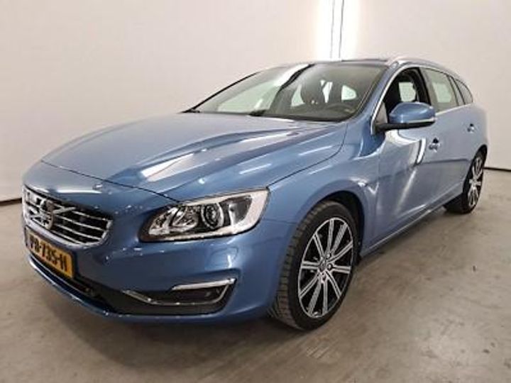 VOLVO V60 2017 yv1fw37l1h2372325