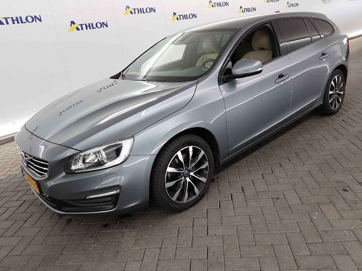 VOLVO V60 2017 yv1fw37l1j2378163