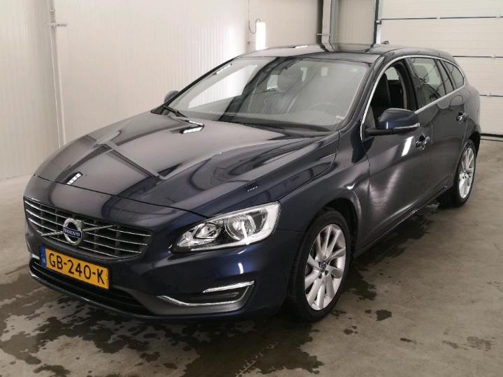 VOLVO V60 2015 yv1fw40ldf1266491