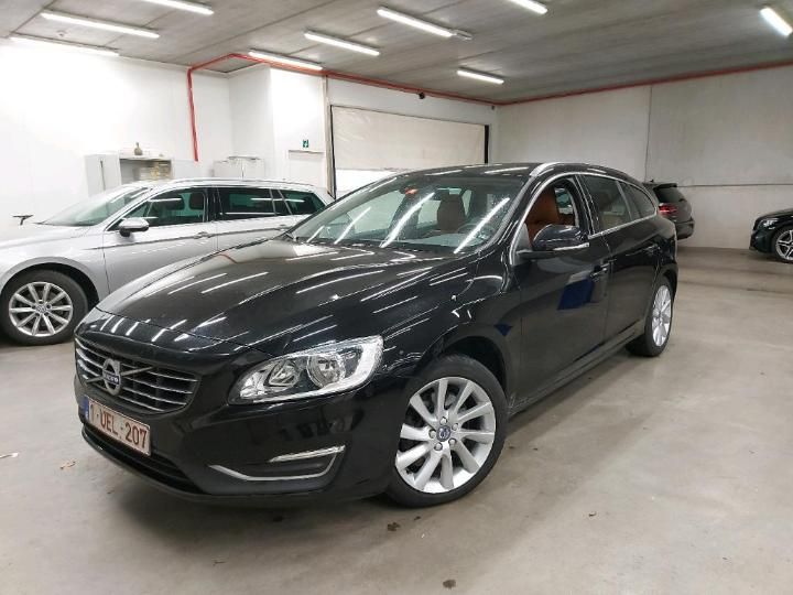 VOLVO V60 2018 yv1fw40ldh1345999