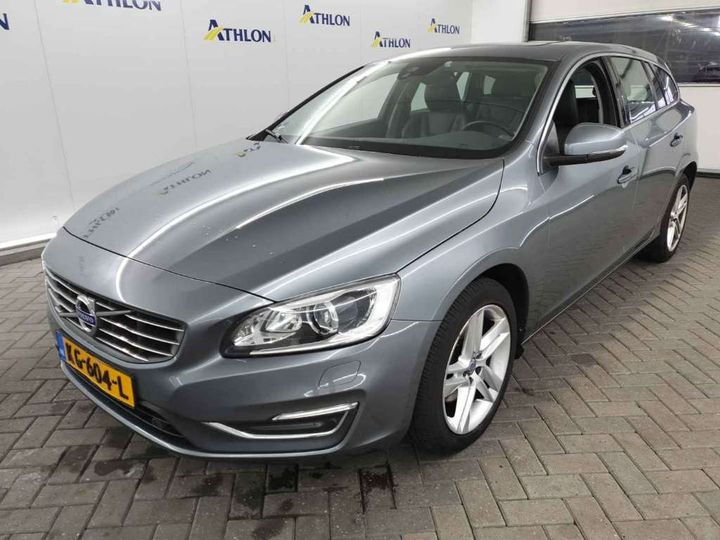 VOLVO V60 2016 yv1fw41l0h1339217