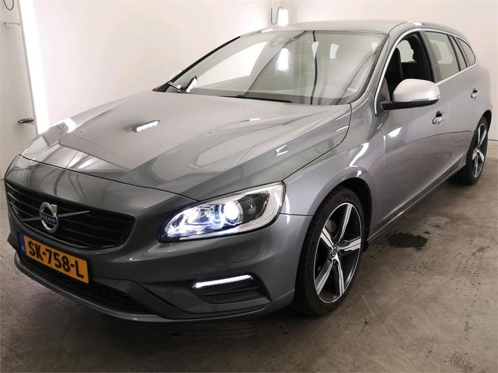 VOLVO V60 2018 yv1fw41l0j2403005