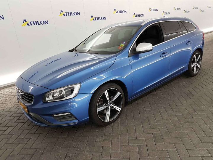 VOLVO V60 2018 yv1fw41l0j2405148