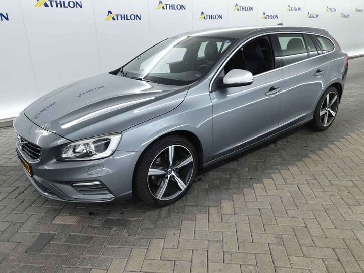 VOLVO V60 2019 yv1fw41l0j2409118