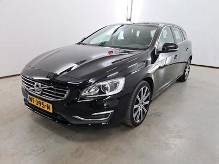 VOLVO V60 2017 yv1fw41l1h1370159