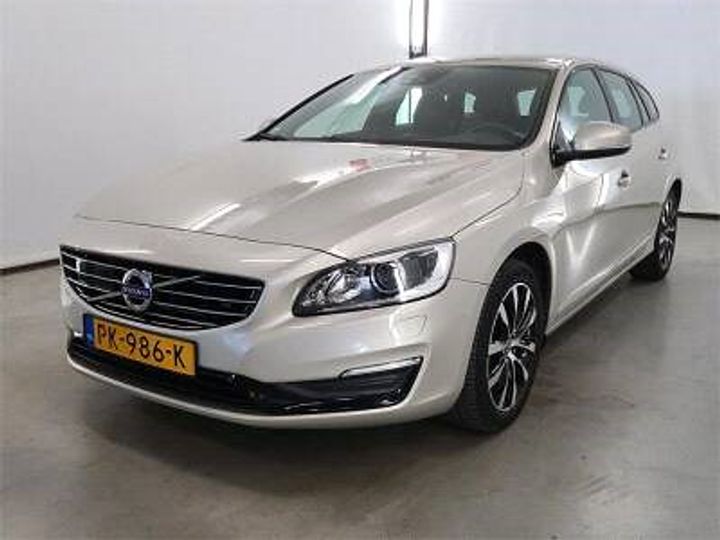 VOLVO V60 2017 yv1fw41l1j2378259