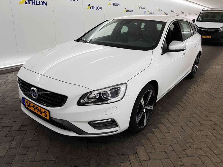 VOLVO V60 2018 yv1fw41l1j2401442