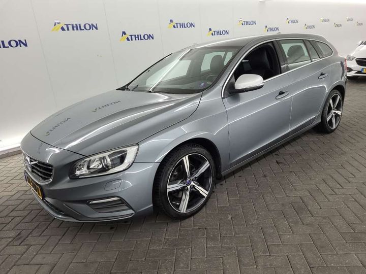 VOLVO V60 2018 yv1fw41l1j2409991