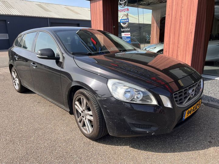 VOLVO V60 2012 yv1fw45c1d1092930