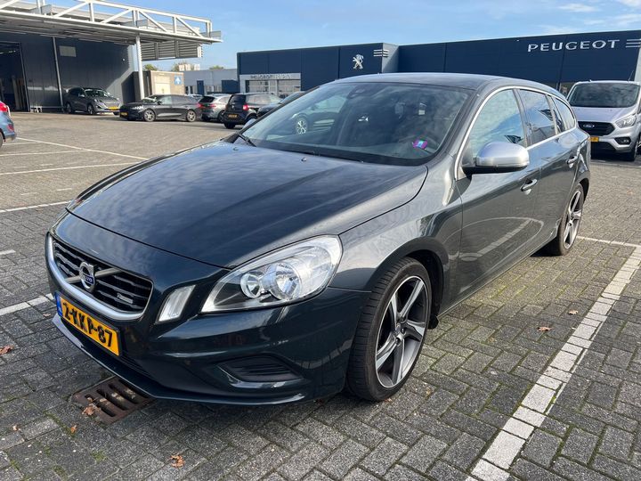 VOLVO V60 2013 yv1fw45hbd1139791