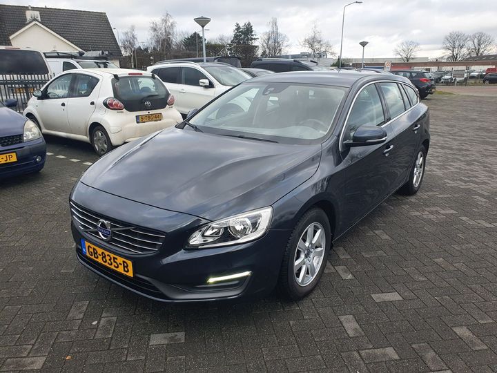 VOLVO V60 2015 yv1fw45hbf1254512