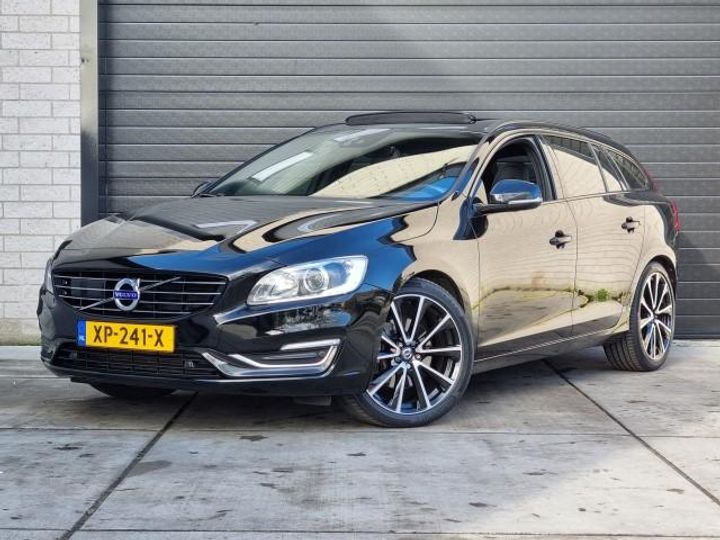 VOLVO V60 ESTATE 2016 yv1fw49ldh1349189