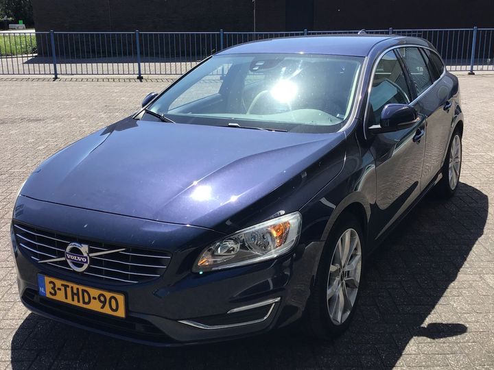 VOLVO V60 2014 yv1fw7381e1193737