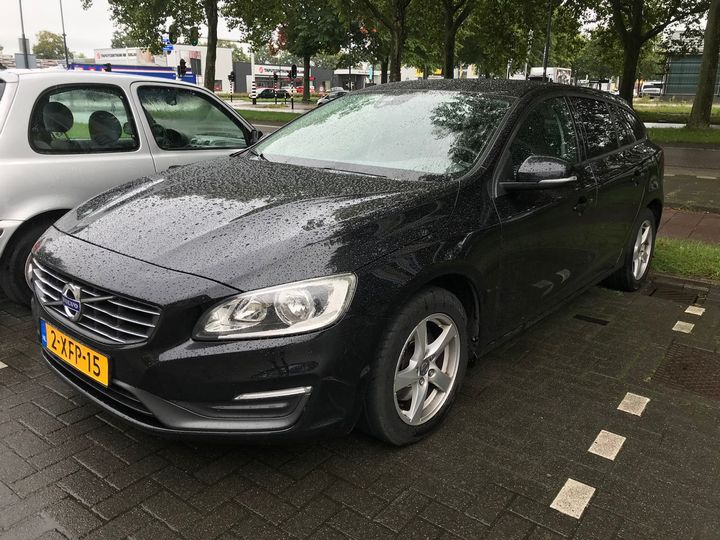 VOLVO V60 2014 yv1fw7381f1227832