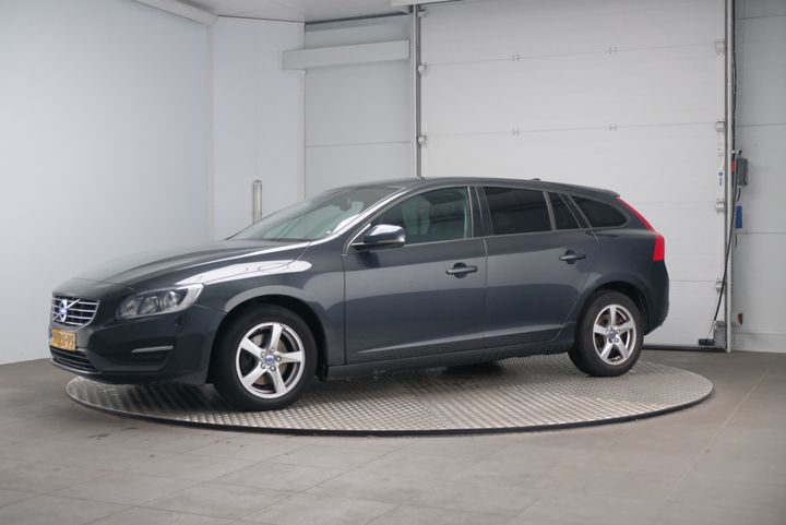 VOLVO V60 2015 yv1fw7381f1262915