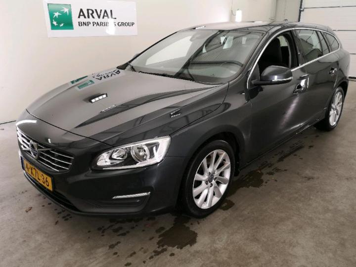 VOLVO V60 2014 yv1fw738df1243393