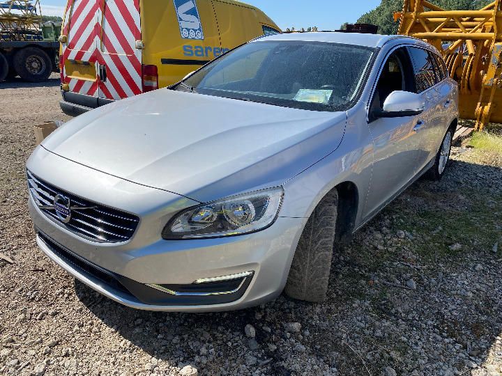 VOLVO V60 2014 yv1fw73c1f1217245