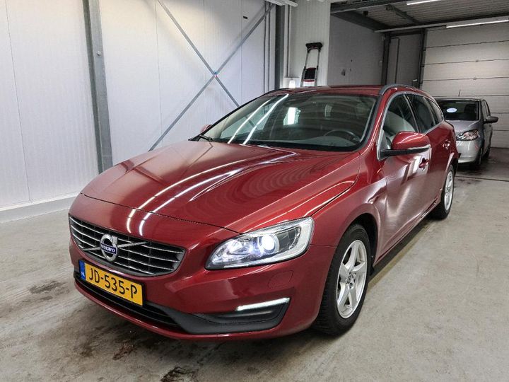 VOLVO V60 2016 yv1fw7481g1318046