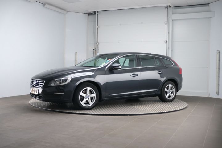 VOLVO V60 2016 yv1fw7481g1320074