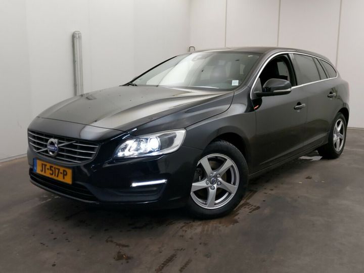 VOLVO V60 2016 yv1fw7481g1322134