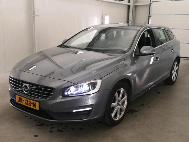 VOLVO V60 2016 yv1fw7481g1323499