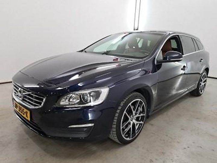 VOLVO V60 2016 yv1fw7481g1324743