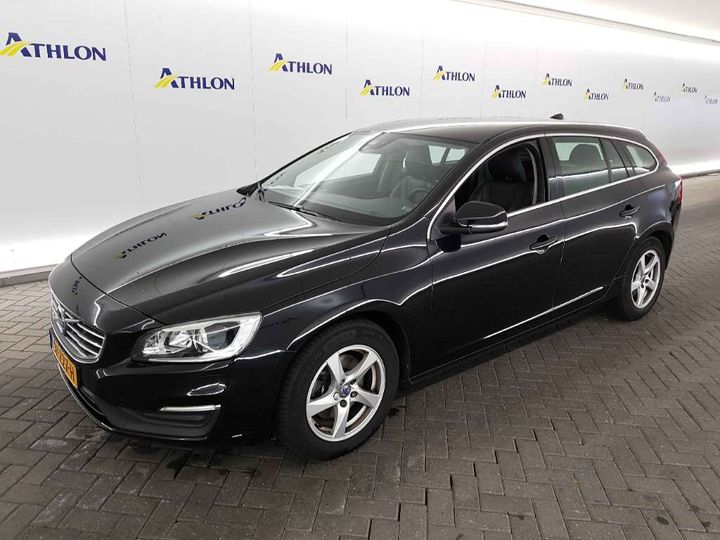 VOLVO V60 2016 yv1fw7481g1325708