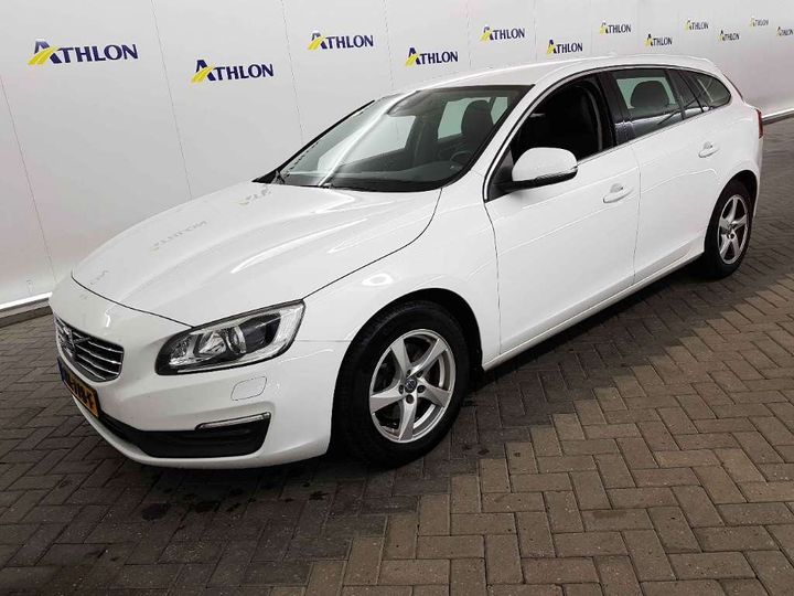 VOLVO V60 2016 yv1fw7481h1338849