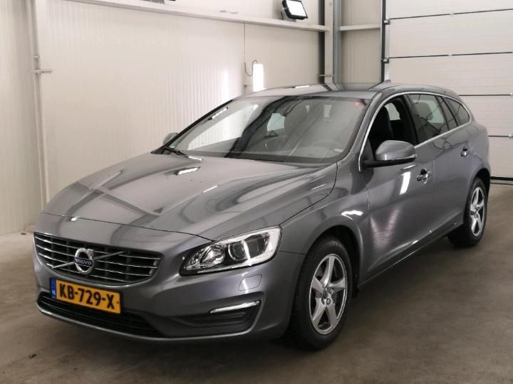 VOLVO V60 2016 yv1fw7481h1338987