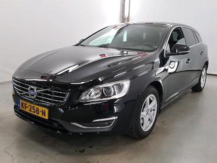 VOLVO V60 2016 yv1fw7481h1339196