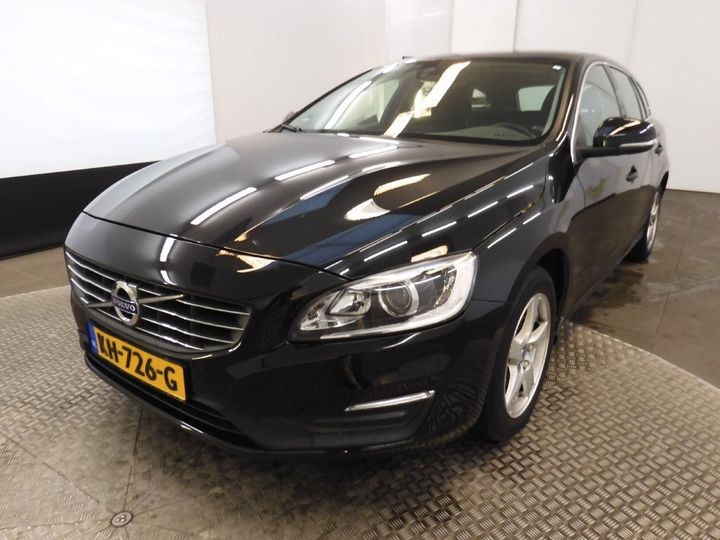 VOLVO V60 2016 yv1fw7481h1340168