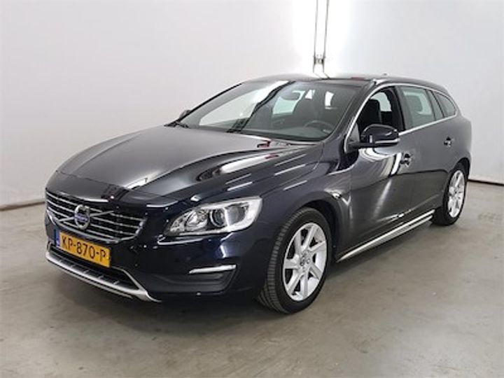 VOLVO V60 2016 yv1fw7481h1343510