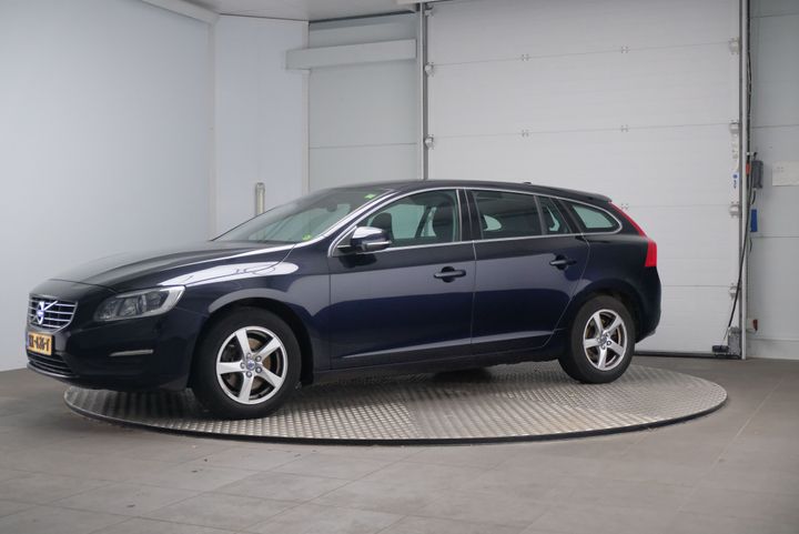 VOLVO V60 2016 yv1fw7481h1343558