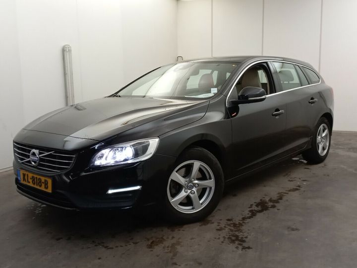 VOLVO V60 2016 yv1fw7481h1344041