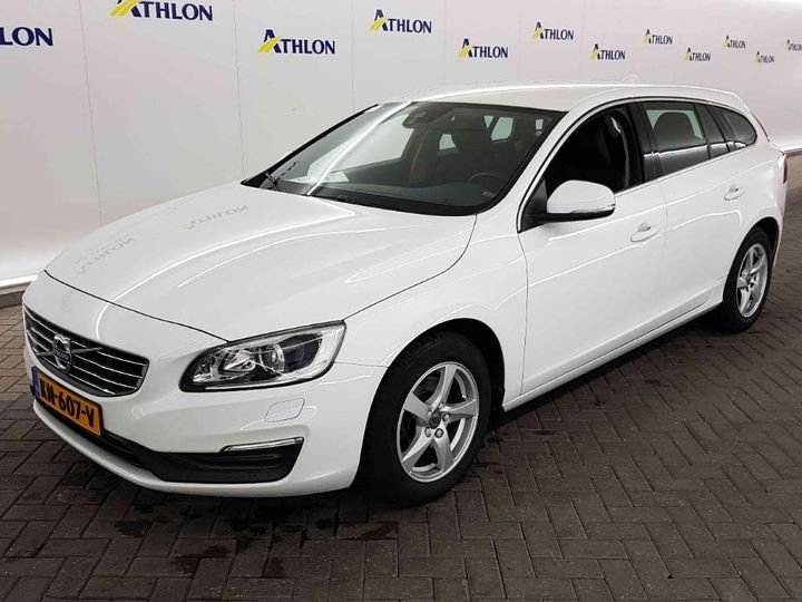 VOLVO V60 2016 yv1fw7481h1345980