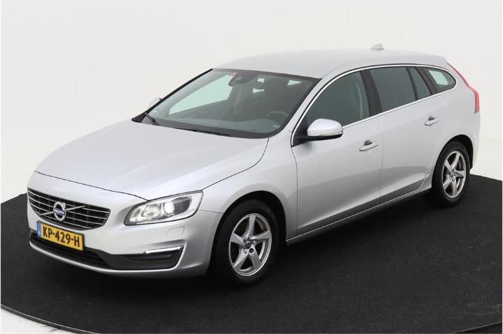 VOLVO V60 2016 yv1fw7481h1346890