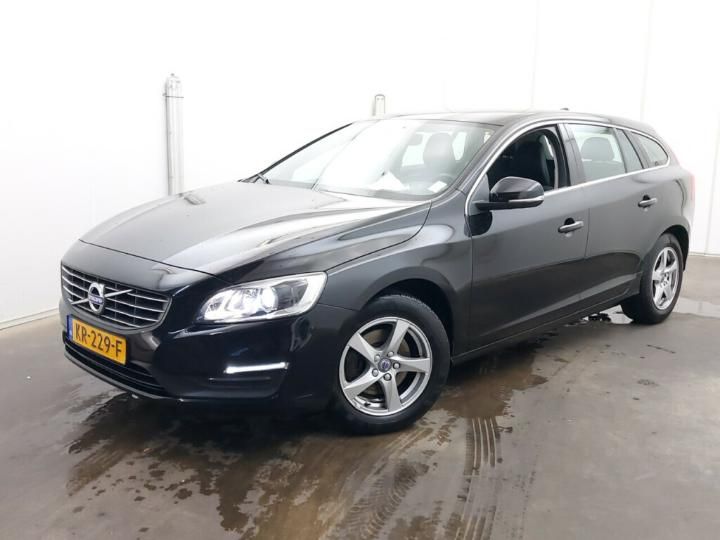 VOLVO V60 2016 yv1fw7481h1348503