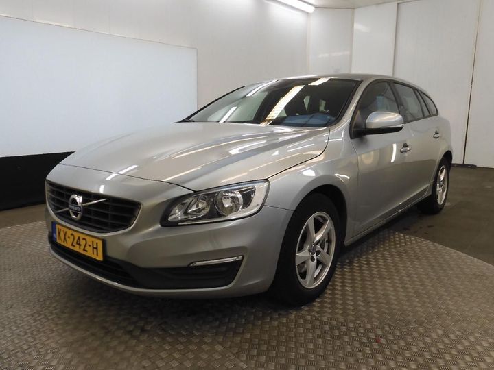 VOLVO V60 2016 yv1fw7481h1352210