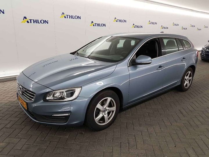 VOLVO V60 2017 yv1fw7481h1356752