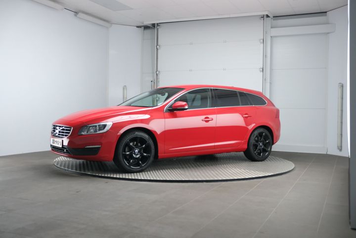 VOLVO V60 2017 yv1fw7481h1365360