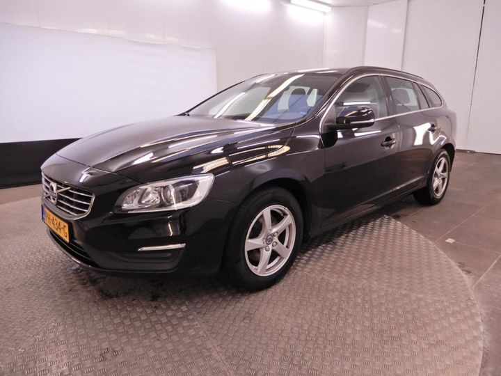 VOLVO V60 2017 yv1fw7481h2373810