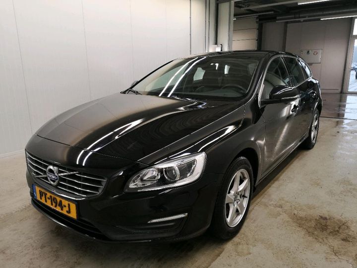 VOLVO V60 2017 yv1fw7481j2380680