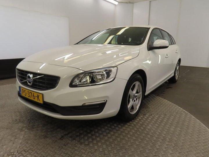 VOLVO V60 2017 yv1fw7481j2380907