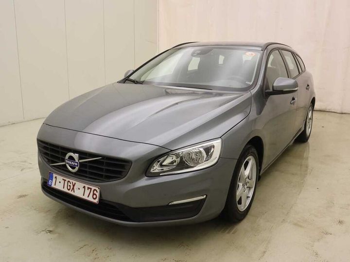 VOLVO V60 2017 yv1fw7481j2382702