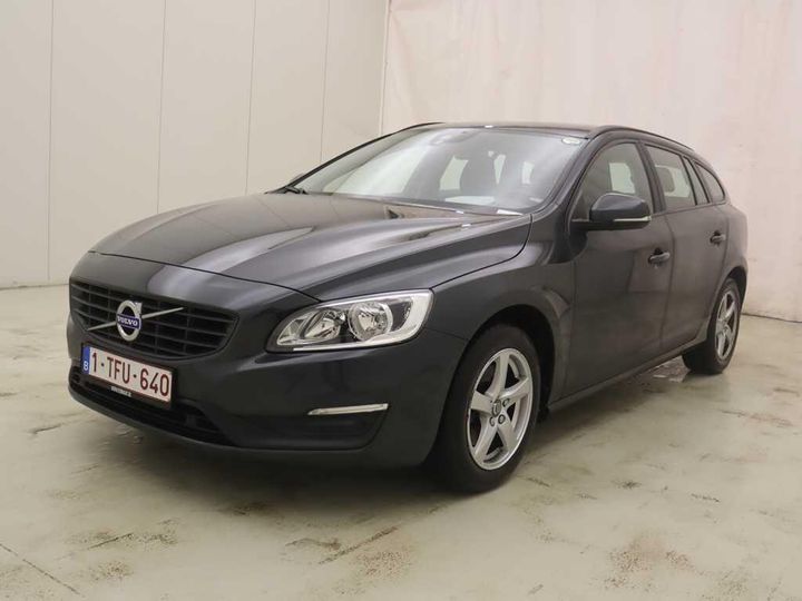 VOLVO V60 2017 yv1fw7481j2385984