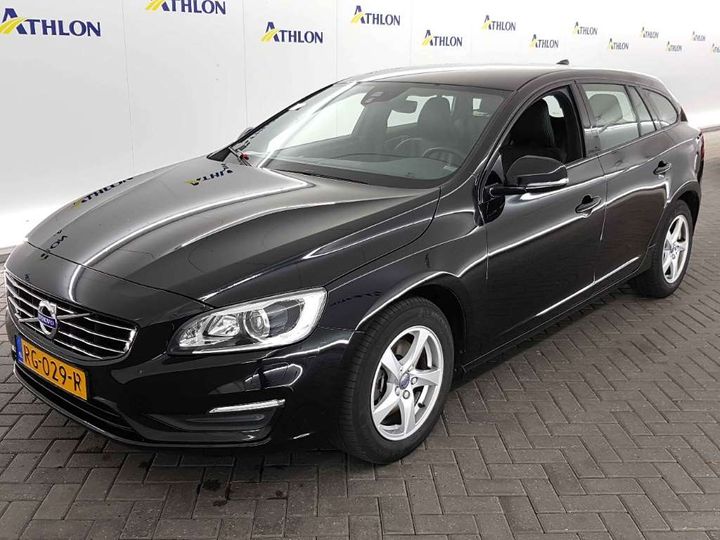 VOLVO V60 2017 yv1fw7481j2388498