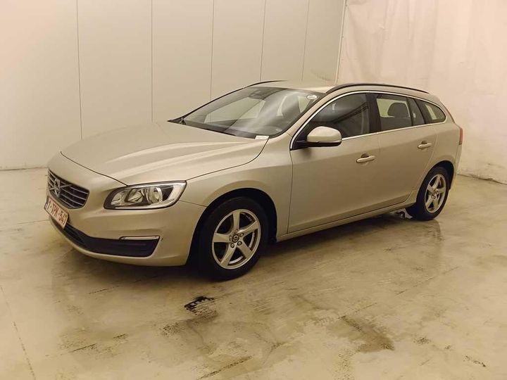 VOLVO V60 2018 yv1fw7481j2392755