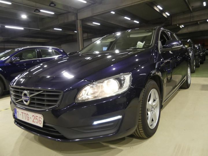 VOLVO V60 2018 yv1fw7481j2396532